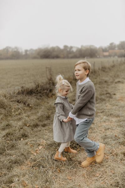 Strickpullover mit kleiner Stickerei "little dog" green