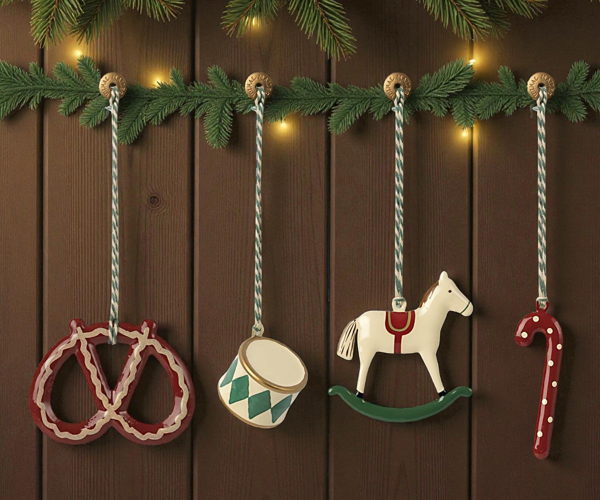 Ornament-Set aus Metall - Peter`s Christmas