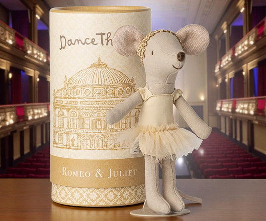 Balletttänzerin Maus, Große Schwester