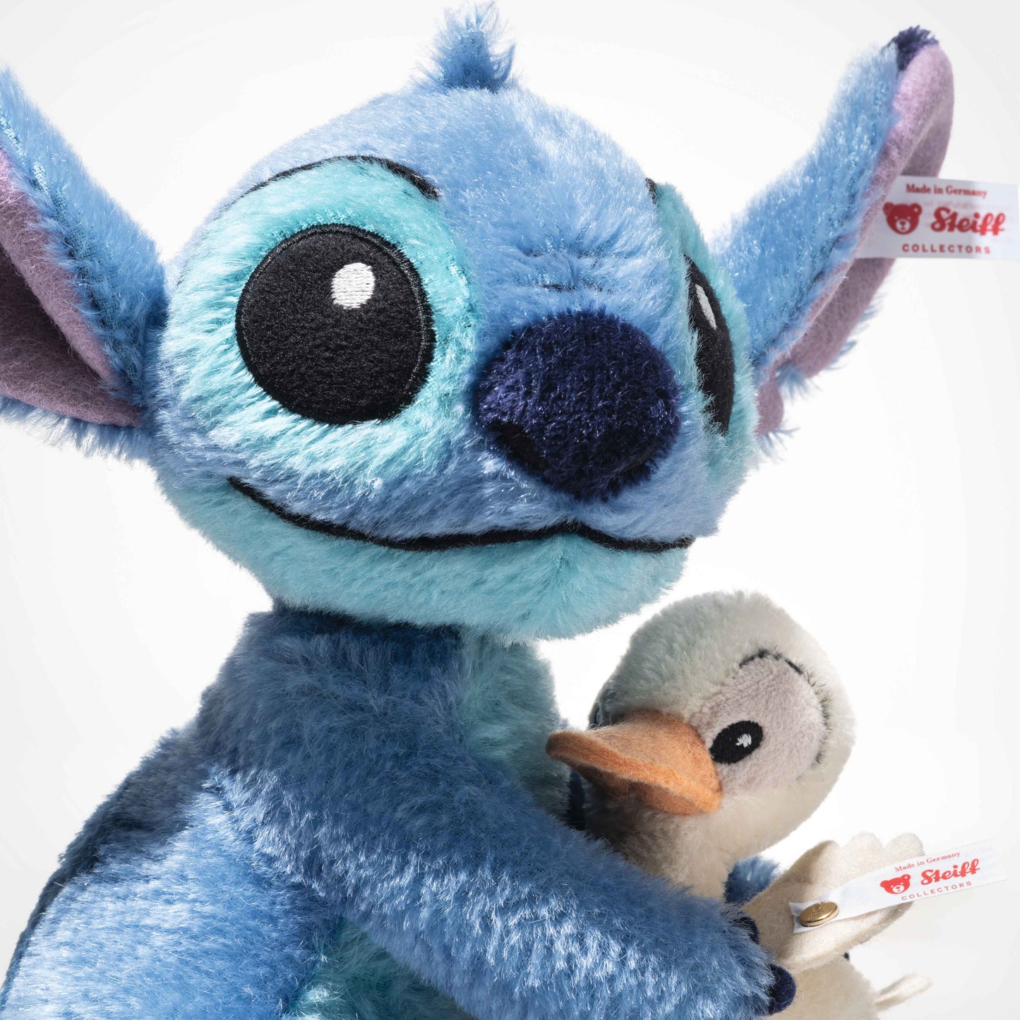 Disney Stitch mit Ente