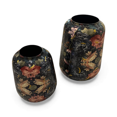 Vase - mit dunklem Blumendesign