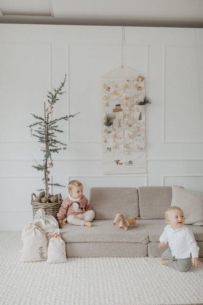 Oversized Sweatshirt Dackel "Christmas hat & bow" light burgundy