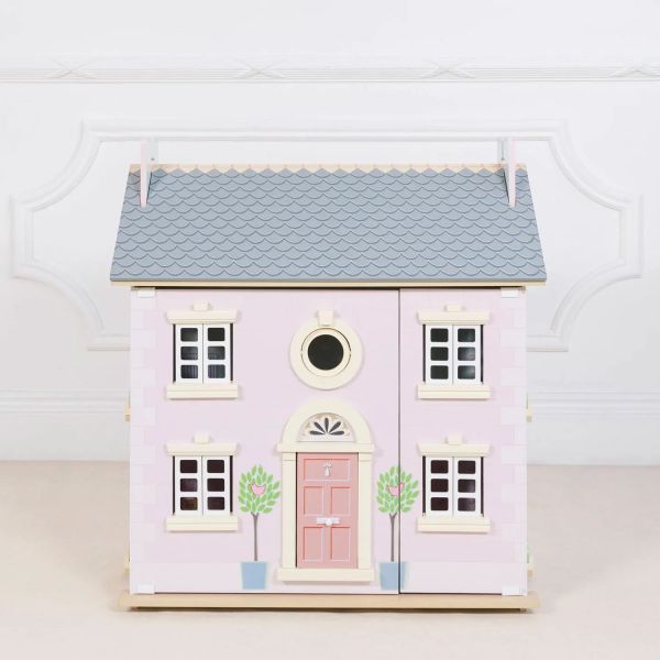 Bay Tree Doll House